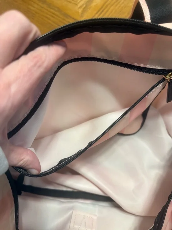 Victorias Secret Heritage Stripe Tote EUC. - Picture 8 of 12